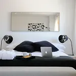 Panoramic Living Apartament
