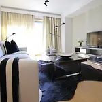 Panoramic Living *