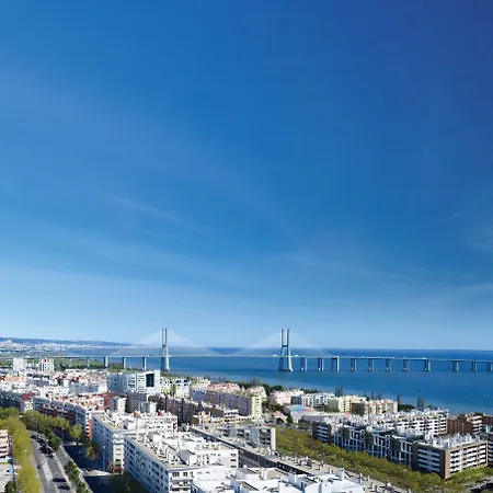 Panoramic Living *