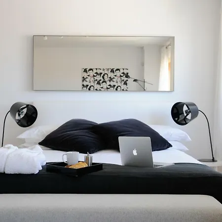 Panoramic Living Apartment