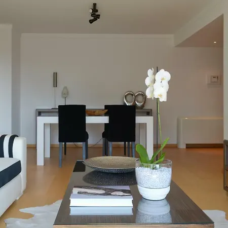 Panoramic Living *