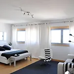 Panoramic Living